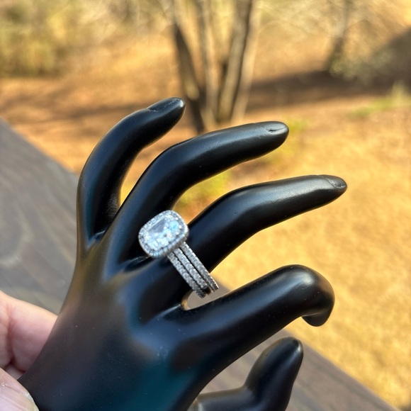 Cubic zirconia, Silver Women's Ring wedding set vacation ring - Picture 6 of 7